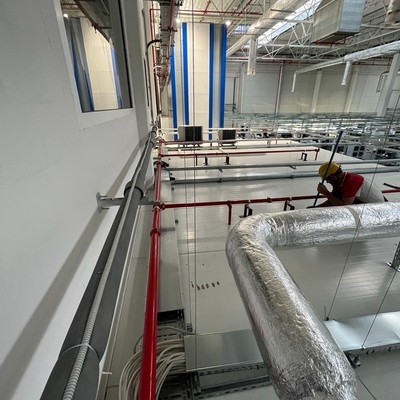 Instalacja tryskaczowa (w trakcie montażu)